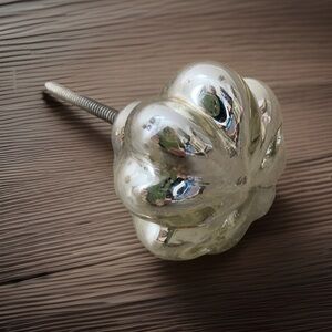 (6) Mercury Glass Silver Knobs Pulls Drawer Cabinet Kitchen Bath Bureau Chest